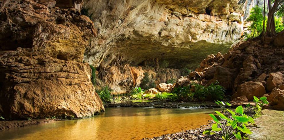 gruta-do-sumidouro-rafhatur-turismo