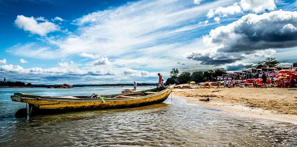 passeio-de-canoa-pela-ilha-do-rodeadoro-petrolina-rafhatur-turismo